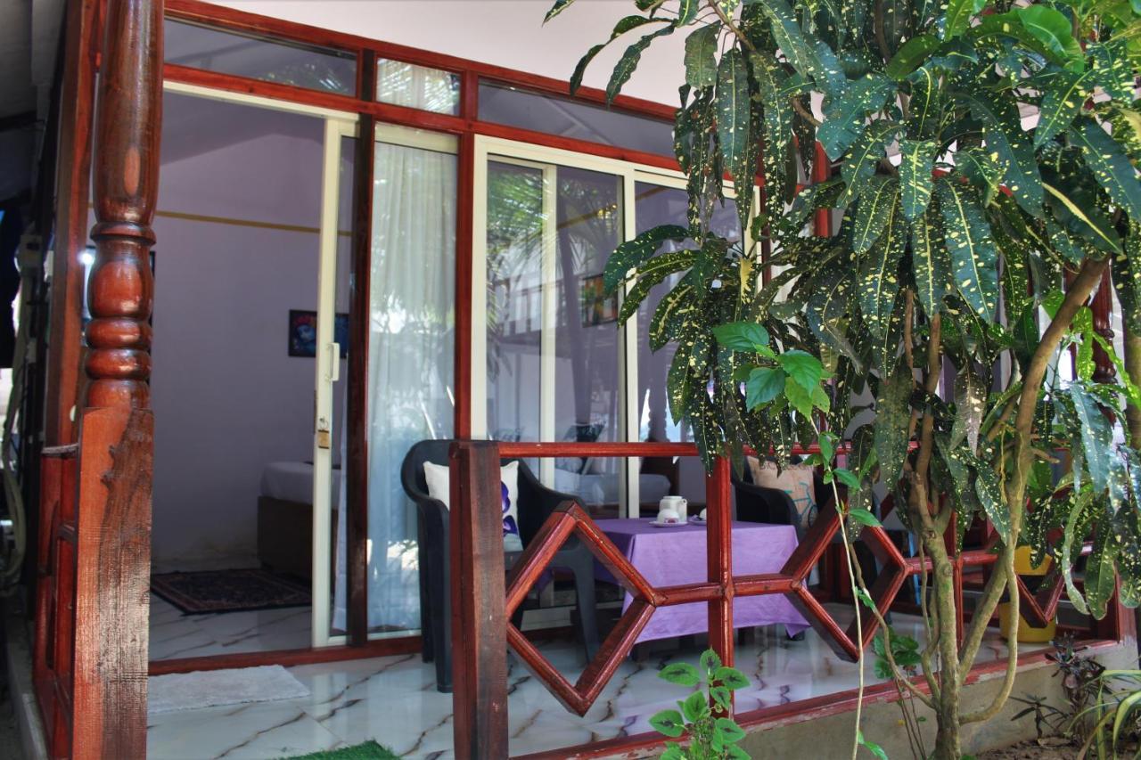 Sai Valentines Hotel